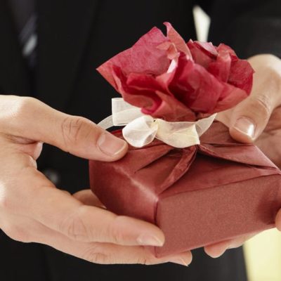5 Tips For Buying The Perfect Gift